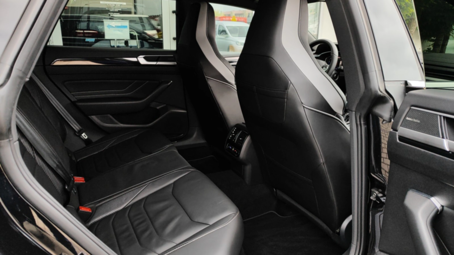 VOLKSWAGEN Arteon Arteon 2.0 TDI 4Motion R-Line DSG