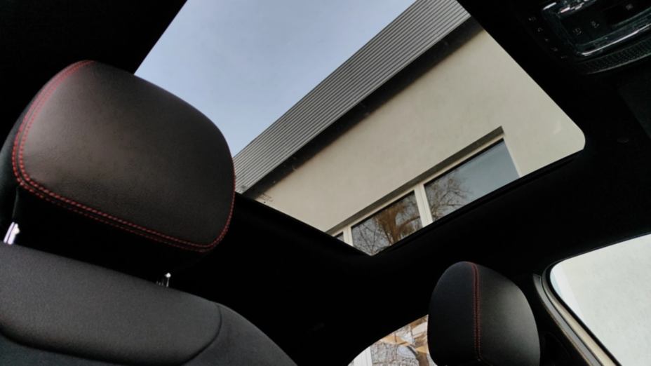 MERCEDES-BENZ A Klasa A 200 AMG Line 7G-DCT