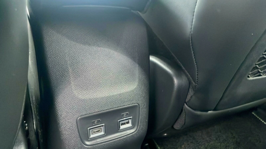 PEUGEOT 208 e-208 51kWh GT Nowy