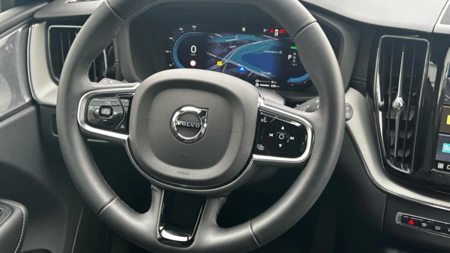 VOLVO XC60 XC60 T8 Plug-In Hybrid AWD Ultimate Black Edition aut