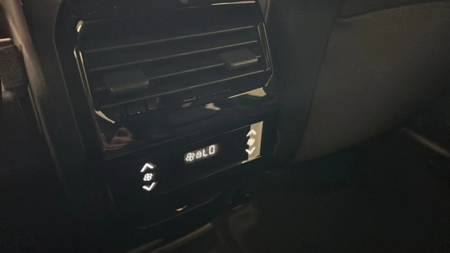 PEUGEOT 5008 5008 1.2 PureTech mHEV Allure S&S e-DCS6 Nowy