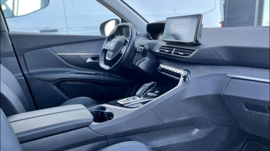 PEUGEOT 5008 5008 2.0 BlueHDi Allure Pack S&S EAT8