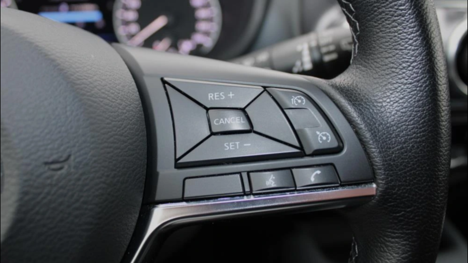 NISSAN Juke Juke 1.0 DIG-T N-Connecta