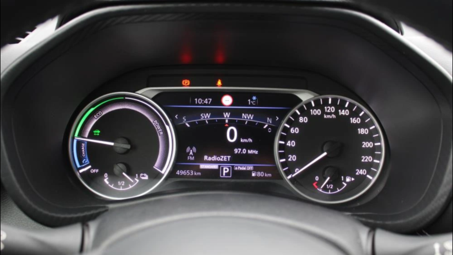 NISSAN Juke Juke 1.6 Hybrid N-Connecta AMT