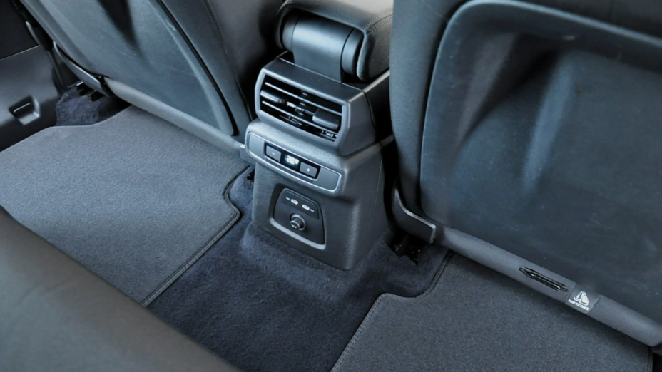 AUDI Q4 Q4 e-tron 40 77kWh Advanced