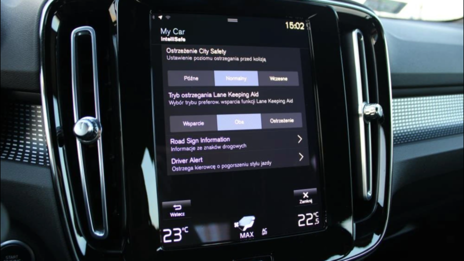 VOLVO XC40 XC40 B4 B R-Design aut