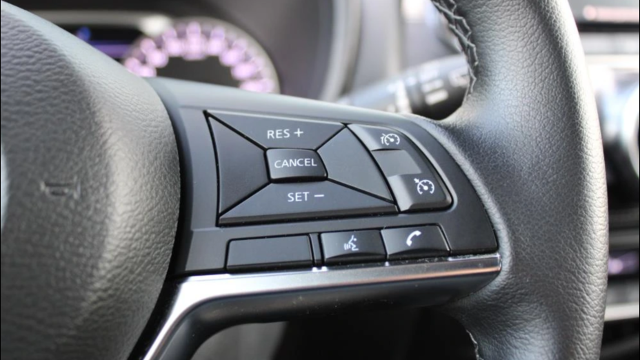 NISSAN Juke Juke 1.6 Hybrid N-Connecta AMT