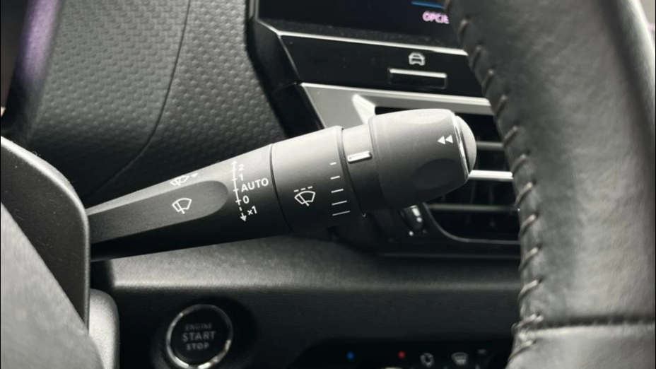 CITROEN C4 C4 1.2 PureTech Shine S&S EAT8