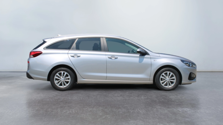 HYUNDAI i30 i30 1.5 DPI Modern