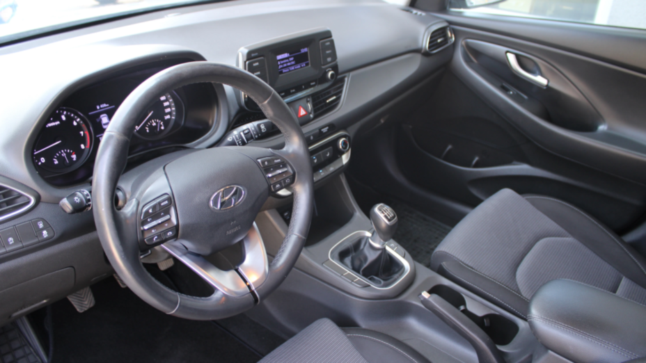 HYUNDAI i30 i30 1.5 DPI Modern
