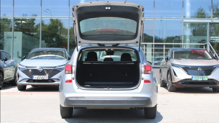 HYUNDAI i30 i30 1.5 DPI Modern