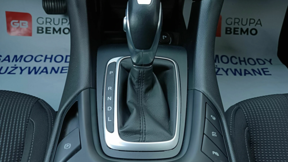 FORD Mondeo Mondeo 2.0 Hybrid Titanium