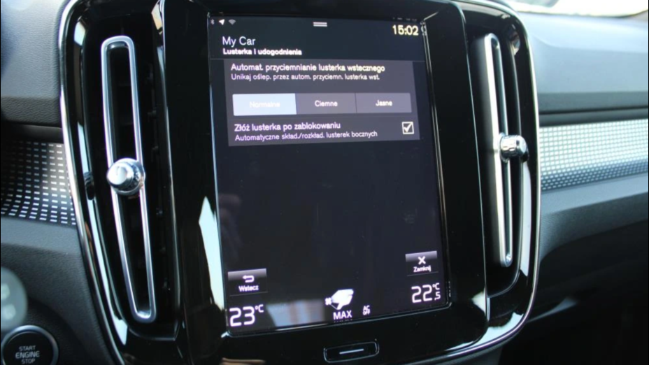 VOLVO XC40 XC40 B4 B R-Design aut