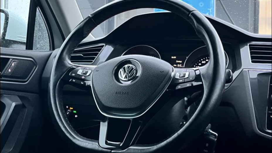 VOLKSWAGEN Tiguan Tiguan 2.0 TSI 4Mot. Comfortline DSG