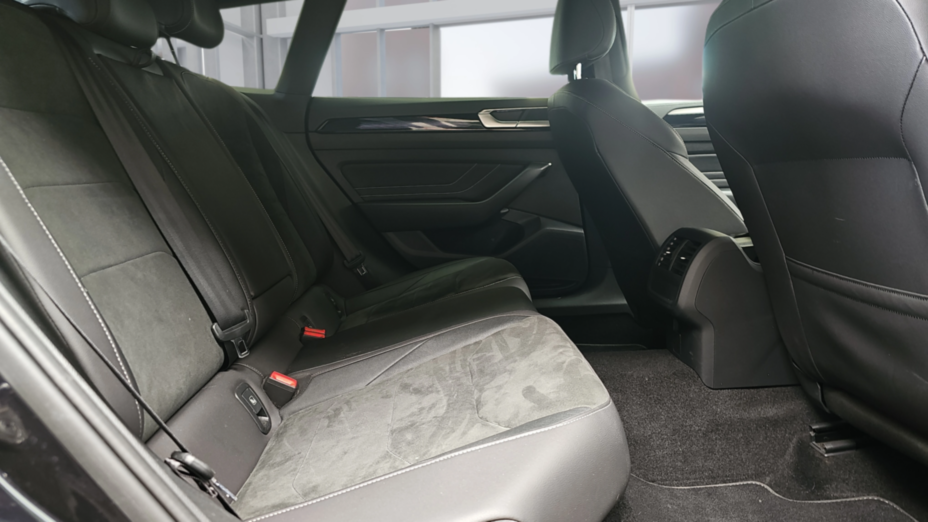 VOLKSWAGEN Arteon Arteon 2.0 TDI R-Line DSG
