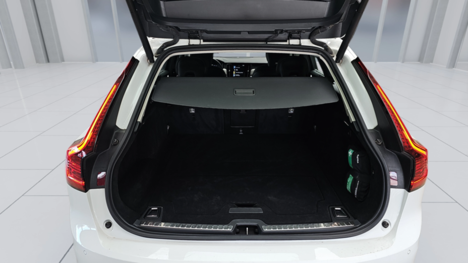 VOLVO V90 V90 B5 D AWD Momentum Pro aut