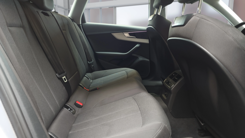 AUDI A4 A4 35 TDI mHEV S tronic