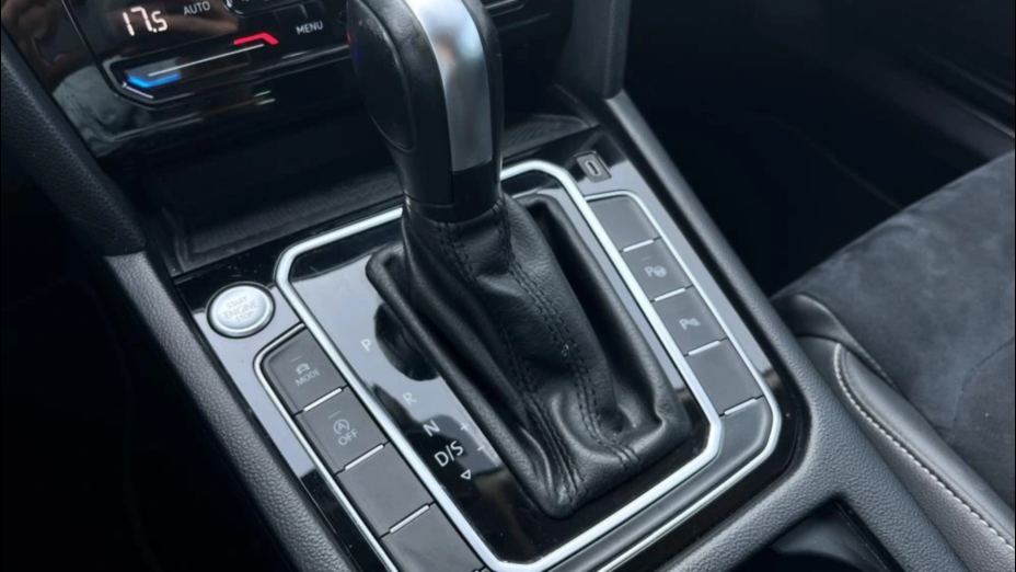 VOLKSWAGEN Passat Passat 2.0 TSI Elegance DSG