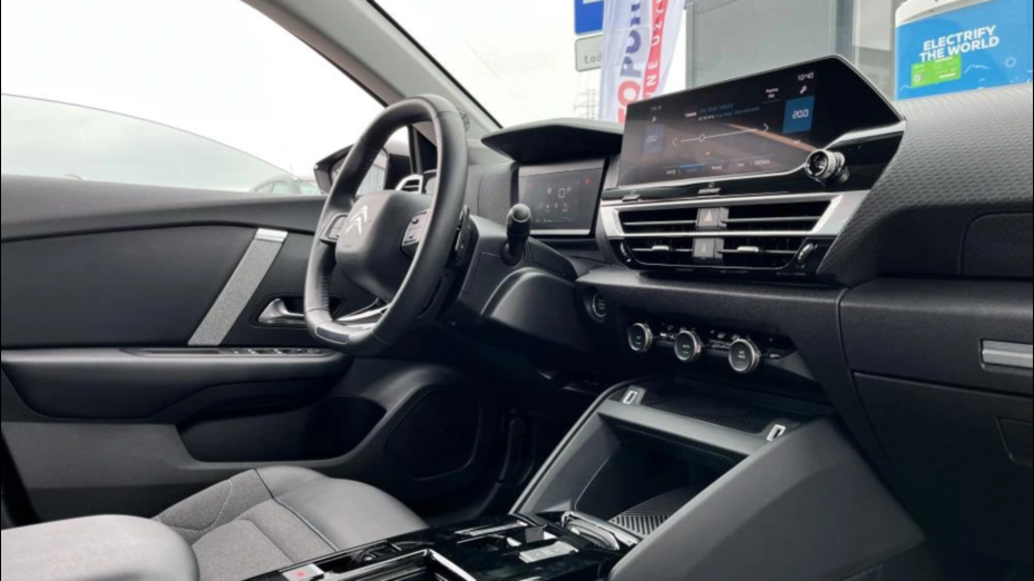 CITROEN C4 C4 1.2 PureTech Shine S&S EAT8