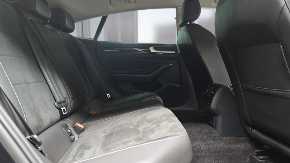 VOLKSWAGEN Arteon Arteon 2.0 TSI Elegance DSG