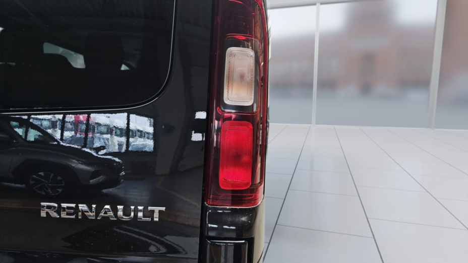 RENAULT Trafic Trafic Kombi 2.0 Blue dCi L2 Equilibre