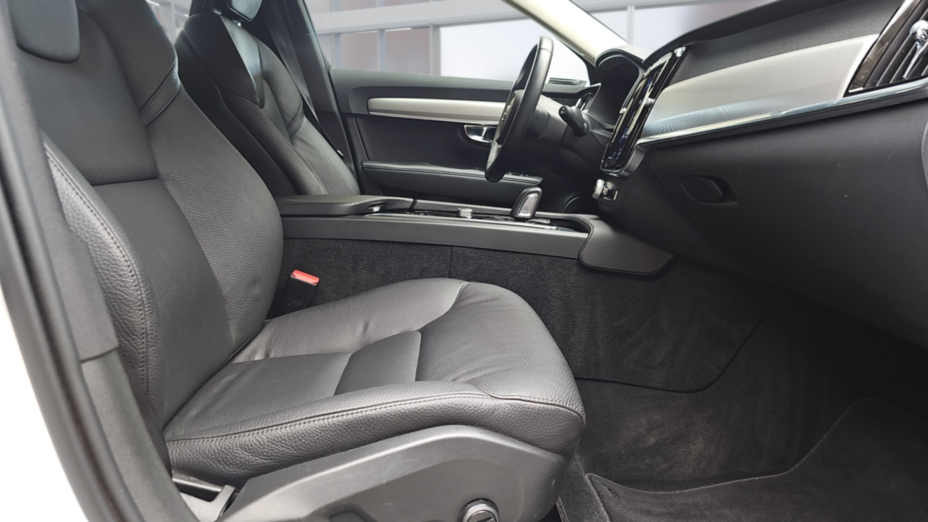 VOLVO V90 V90 B5 D AWD Momentum Pro aut