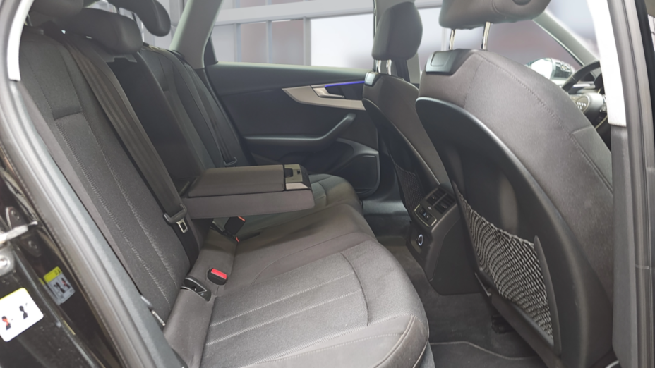 AUDI A4 A4 35 TDI mHEV S tronic