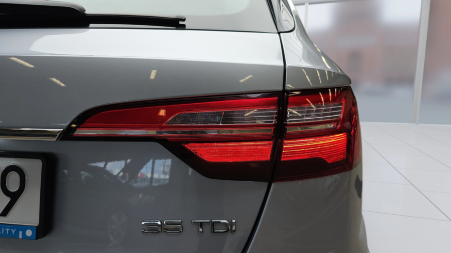 AUDI A4 A4 35 TDI mHEV S tronic