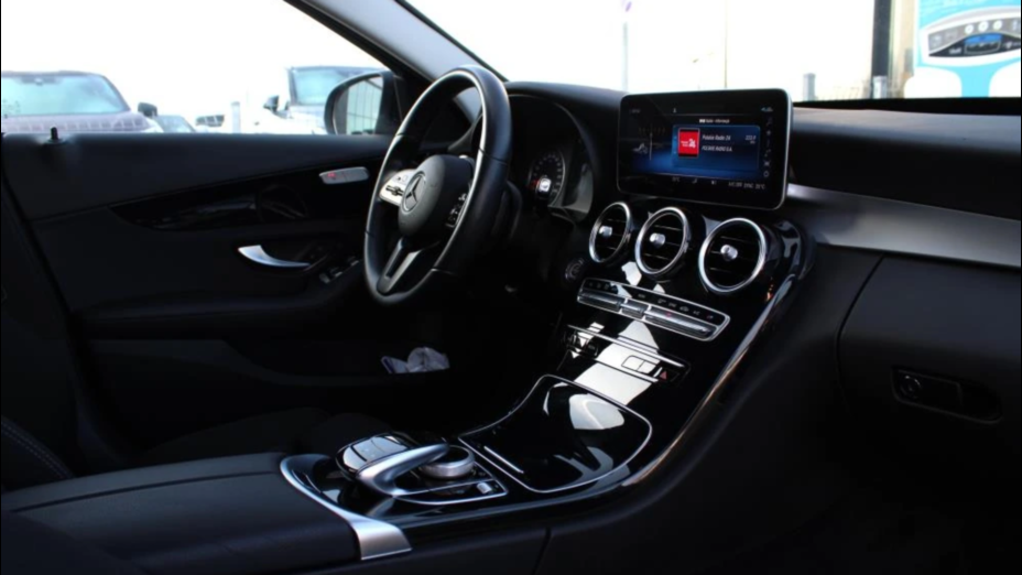 MERCEDES-BENZ C Klasa C 220 d 9G-TRONIC
