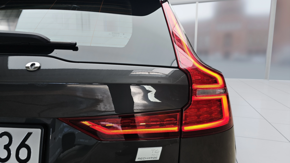 VOLVO V60 V60 T6 AWD Plug-In Hybrid Core aut