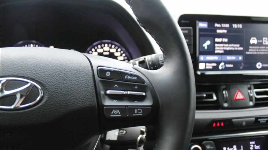 HYUNDAI i30 i30 1.0 T-GDI Smart