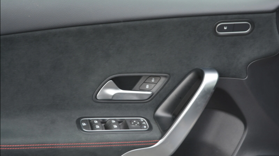 MERCEDES-BENZ A Klasa A 200 7G-DCT