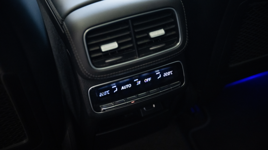 MERCEDES-BENZ GL GLS 400 d 4-Matic