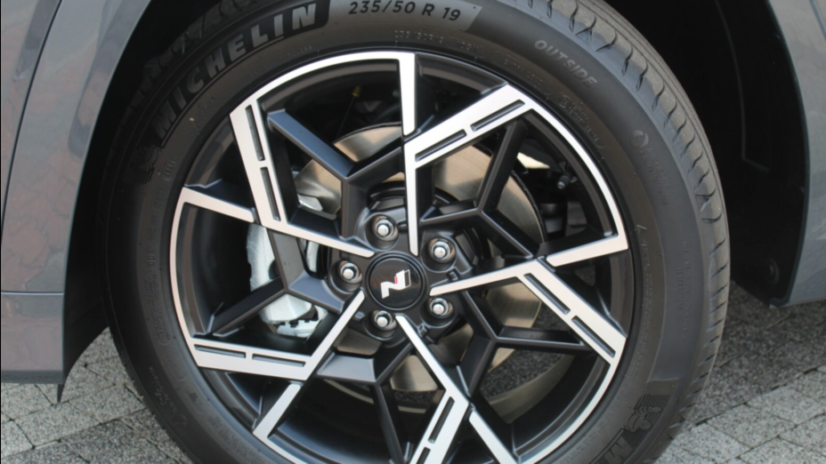 HYUNDAI Tucson Tucson 1.6 T-GDi HEV N-Line 2WD aut Nowy