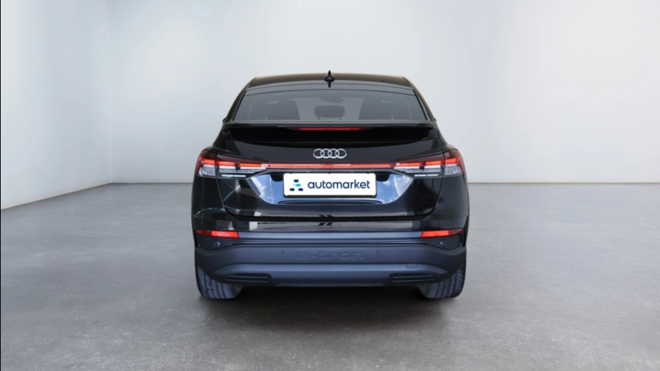 AUDI Q4 Q4 e-tron 35 52kWh Advanced