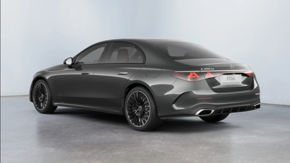 MERCEDES-BENZ E Klasa E 300 de 4-Matic AMG Nowy
