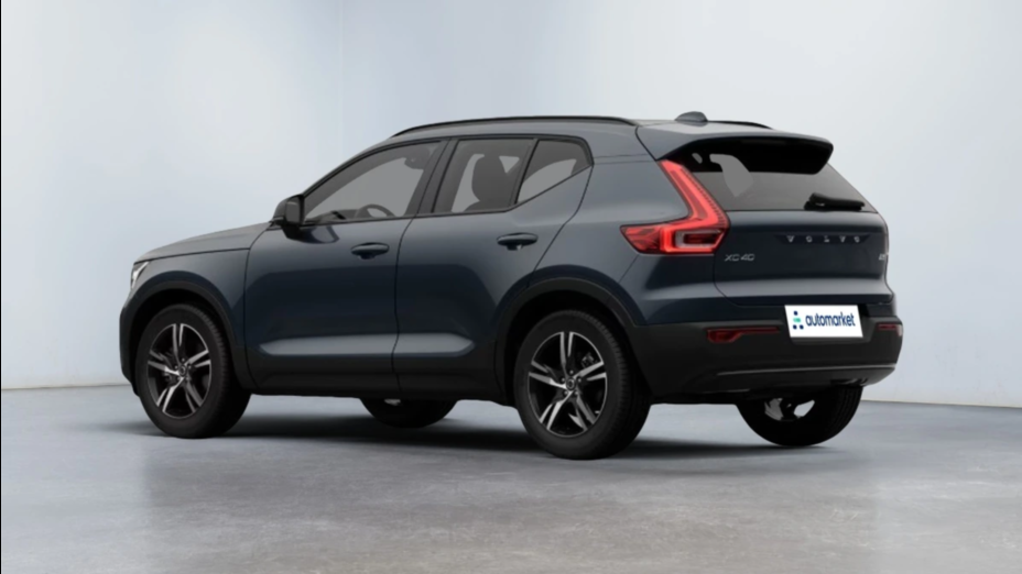 VOLVO XC40 XC40 B3 Plus Dark aut Nowy