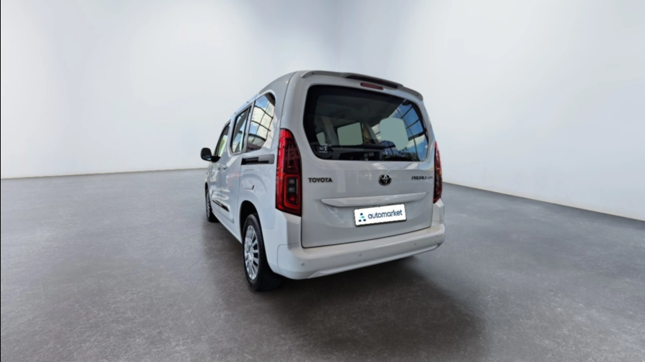 TOYOTA Proace City Verso Proace City Verso 1.5 D-4D Business