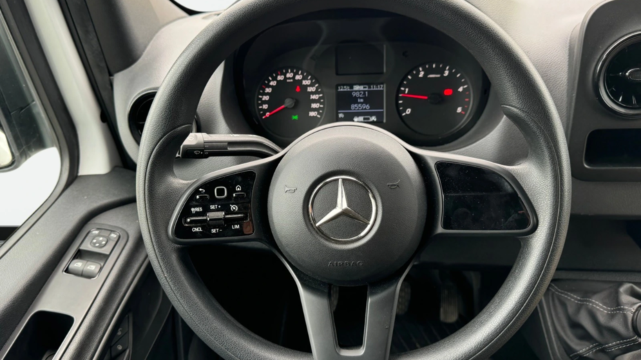 MERCEDES-BENZ Sprinter Sprinter 315 CDI 907.633 9m3