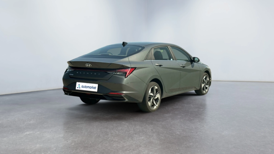 HYUNDAI Elantra Elantra 1.6 Smart CVT
