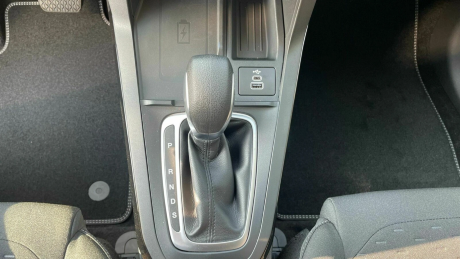 FORD Puma Puma 1.0 EcoBoost mHEV Titanium PowerShift Nowy