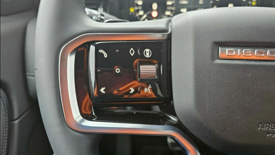 LAND ROVER Discovery Sport Discovery Sport 2.0 P200 mHEV Dynamic SE aut