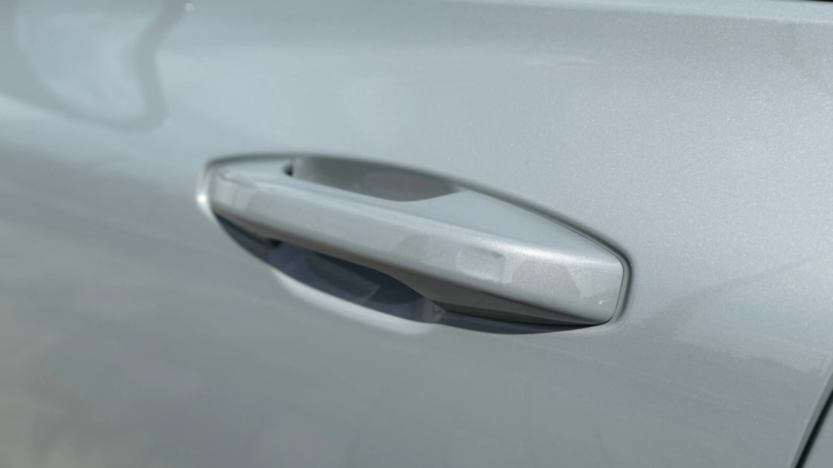 VOLVO V60 V60 B4 B Plus Dark aut