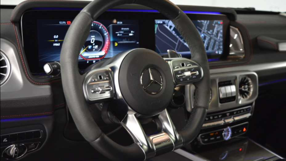 MERCEDES-BENZ Klasa G AMG G 63 4x4