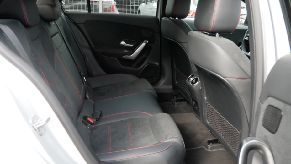 MERCEDES-BENZ A Klasa A 200 AMG Line 7G-DCT