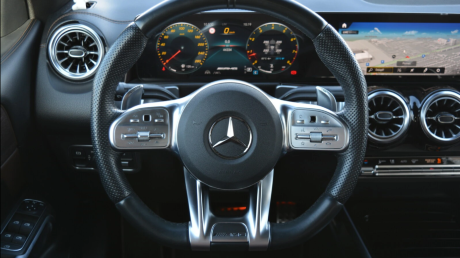 MERCEDES-BENZ GLB AMG GLB 35 4-Matic