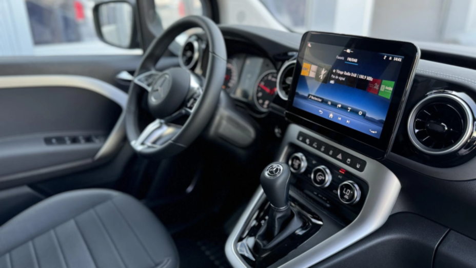 MERCEDES-BENZ T klasa T 180 d Progressive aut Nowy
