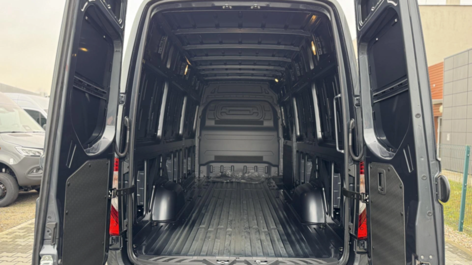 MERCEDES-BENZ Sprinter Sprinter 319 CDI Long PRO 9G-Tronic AWD 907.635 14m3 Nowy
