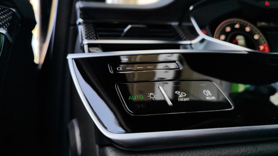 AUDI A8 S8 TFSI mHEV Quattro Tiptr.