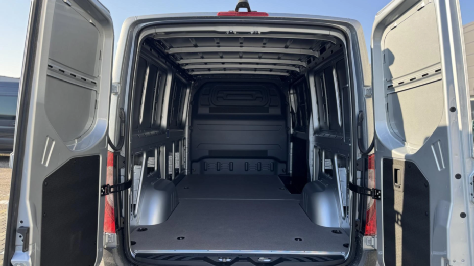MERCEDES-BENZ Sprinter Sprinter 317 CDI Standard PRO 907.633 9m3 Nowy